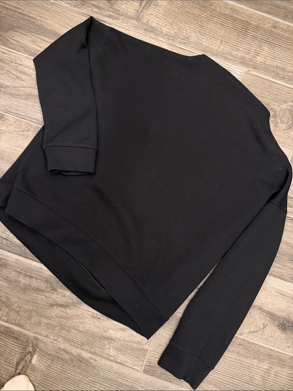Prologue Men's Black Crewneck Sweatshirt